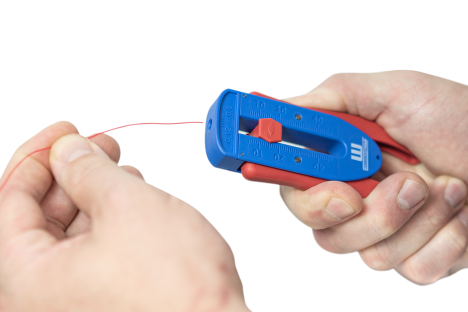 Hassas Sıyırıcı S | İnce iletkenler ve kablolar için, sıyırma aralığı 0,12 mm - 0,8 mm (36-20 AWG)