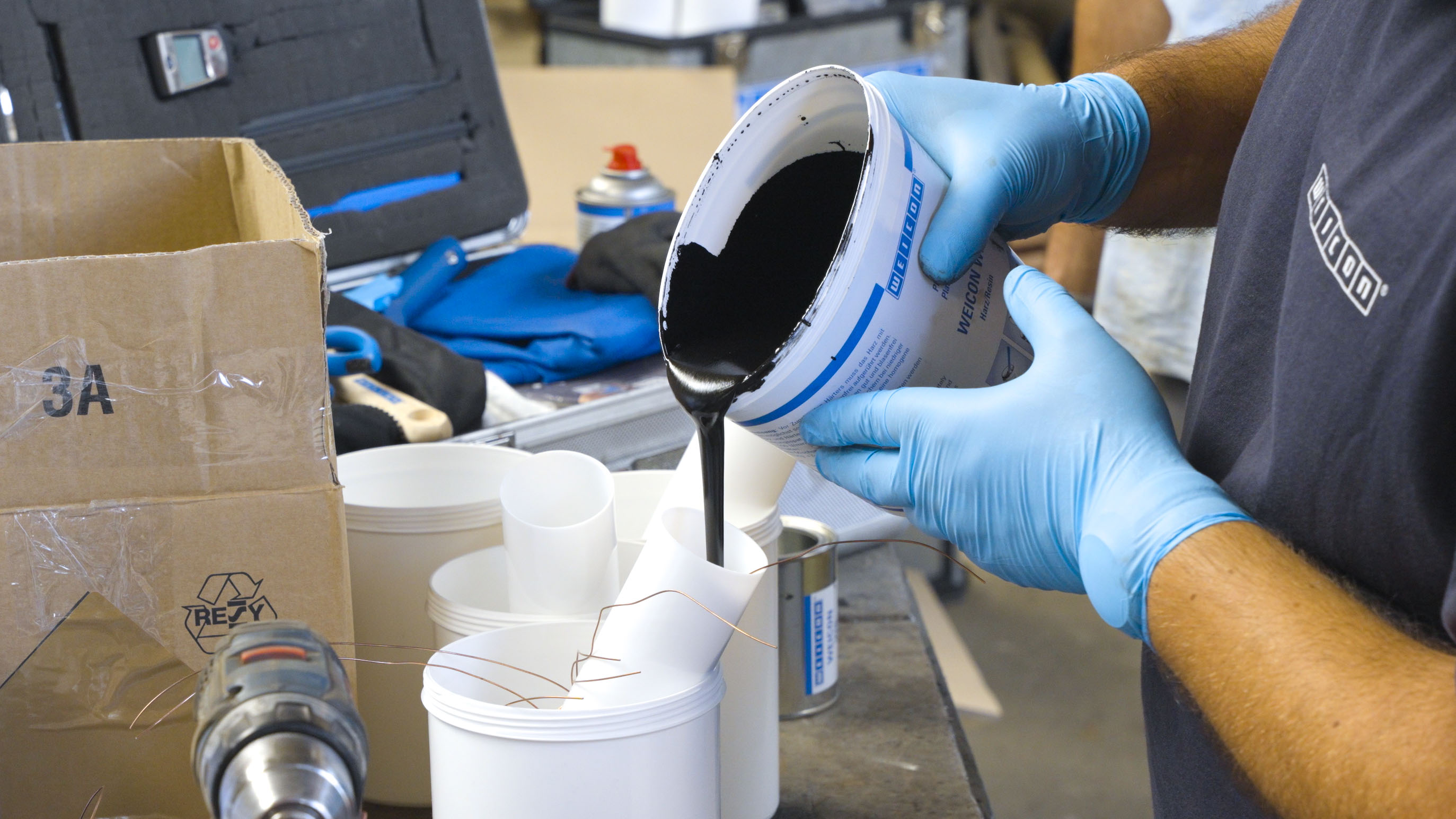 WEICON Enjeksiyon Sistem Seti | Kopma onarımı, boşluk köprüleme