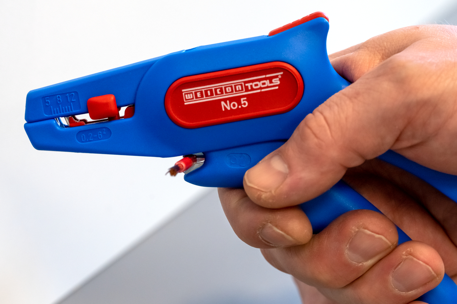 Kablo Sıyırıcı No. 5 | Tüm yaygın tek damarlı ve çok damarlı iletkenler için I çalışma aralığı 0,2 - 6,0 mm²