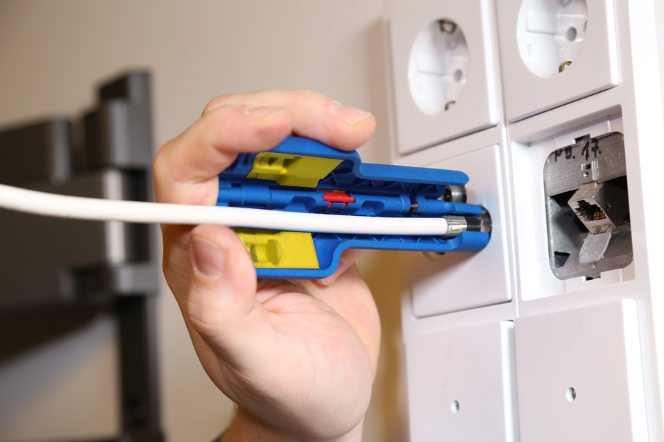 Coax Soyucu No.1 F Plus - F sıkıştırma konnektörleri için | Koaksiyel kabloları soymak ve sıyırmak için