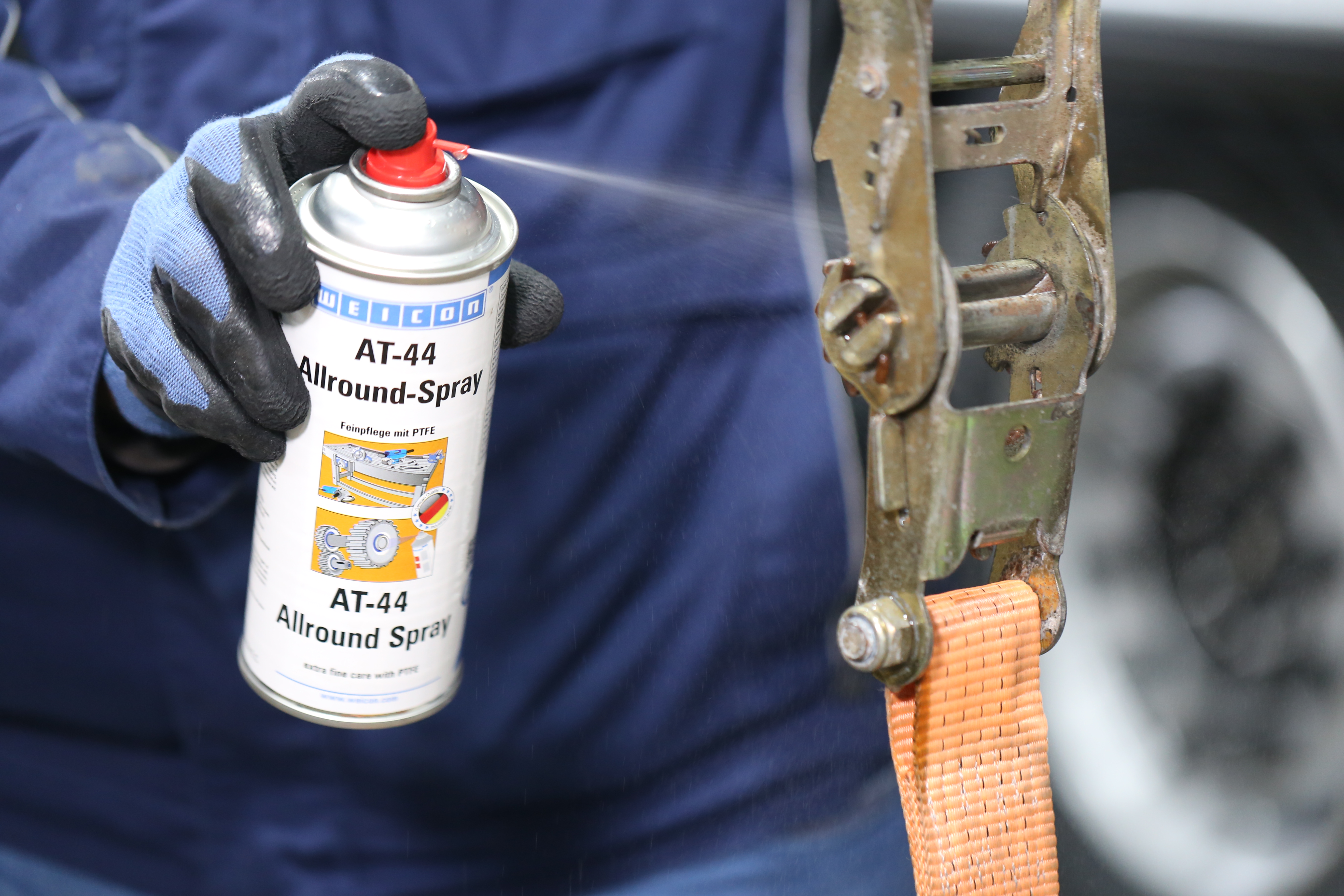 AT-44 Allround-Sprey | Süper güçlü üniversal PTFE’li sprey