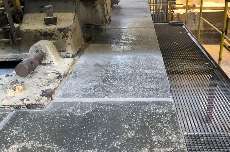 Onarılmış zemin plakası