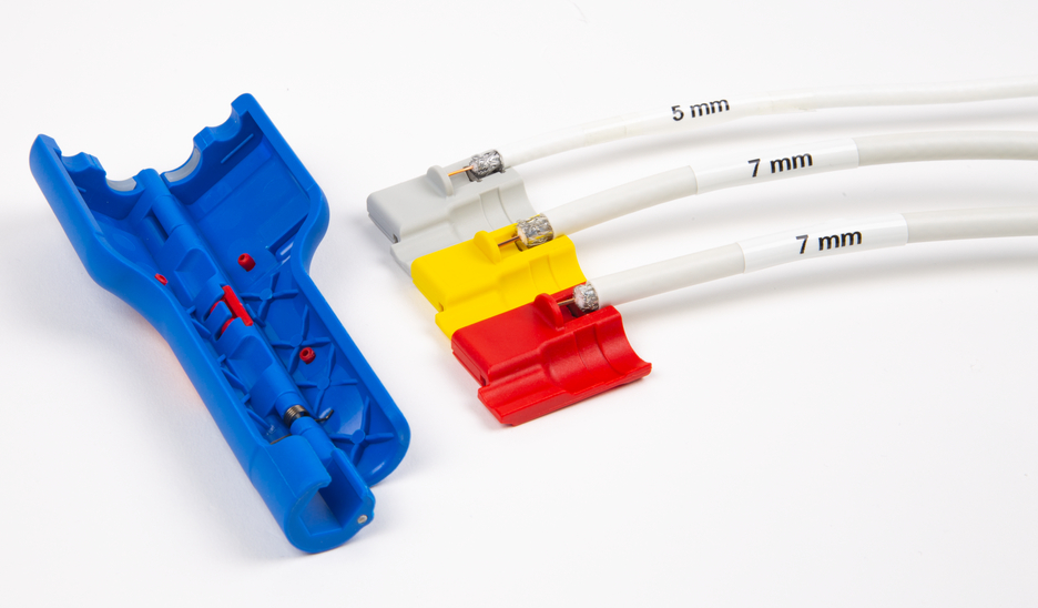 Coax sıyırıcı No 1 F Plus - F vidalı konnektörler için uygundur | for skinning and stripping coaxial cables incl. untwisting aid