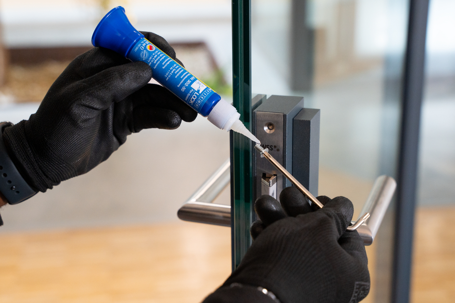 WEICONLOCK® AN 302-50 Cıvata ve Dişli Sabitleyici | Yüksek mukavemet, orta viskozite