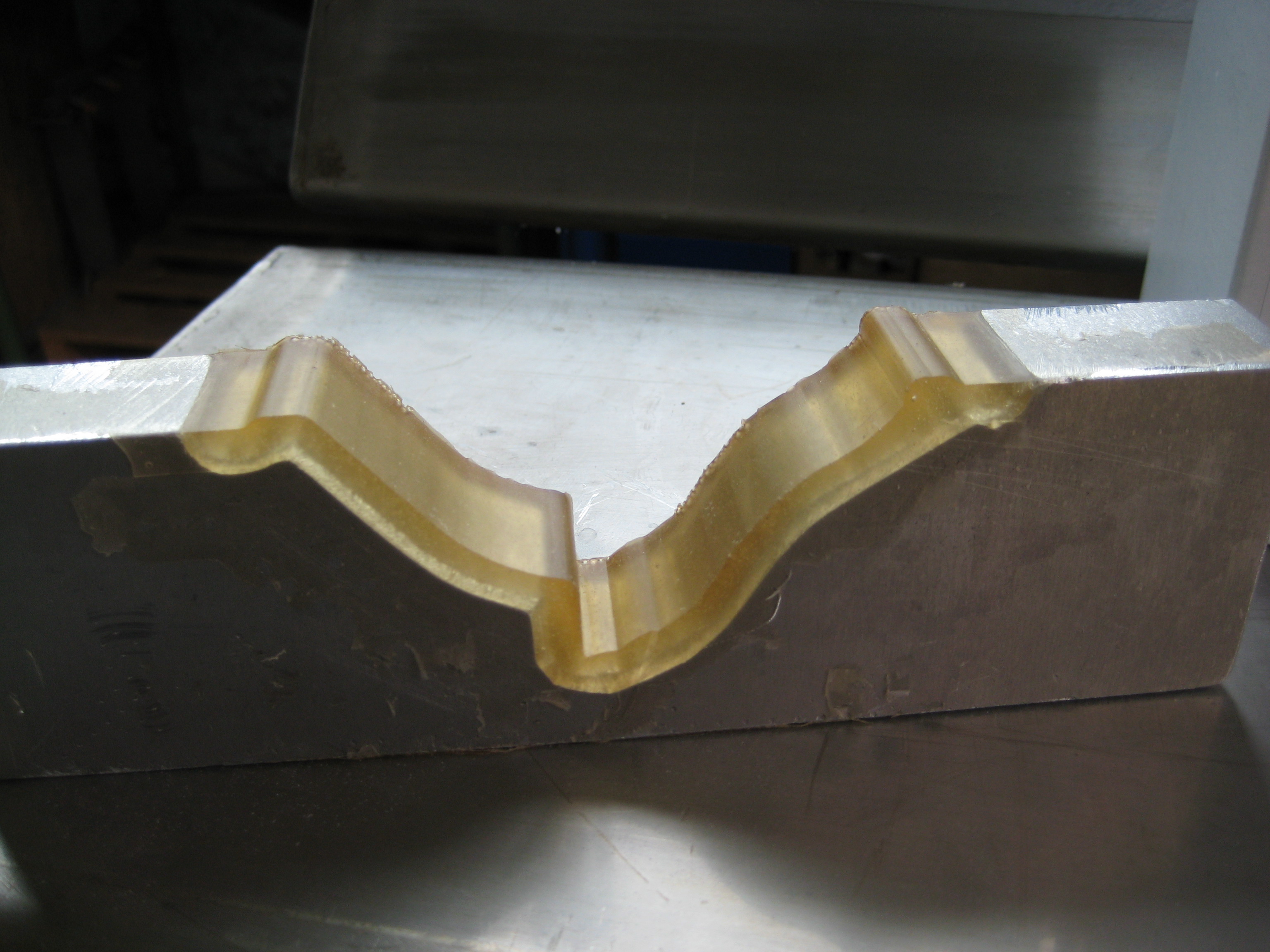 Üretan 80 | polyurea casting and coating resin