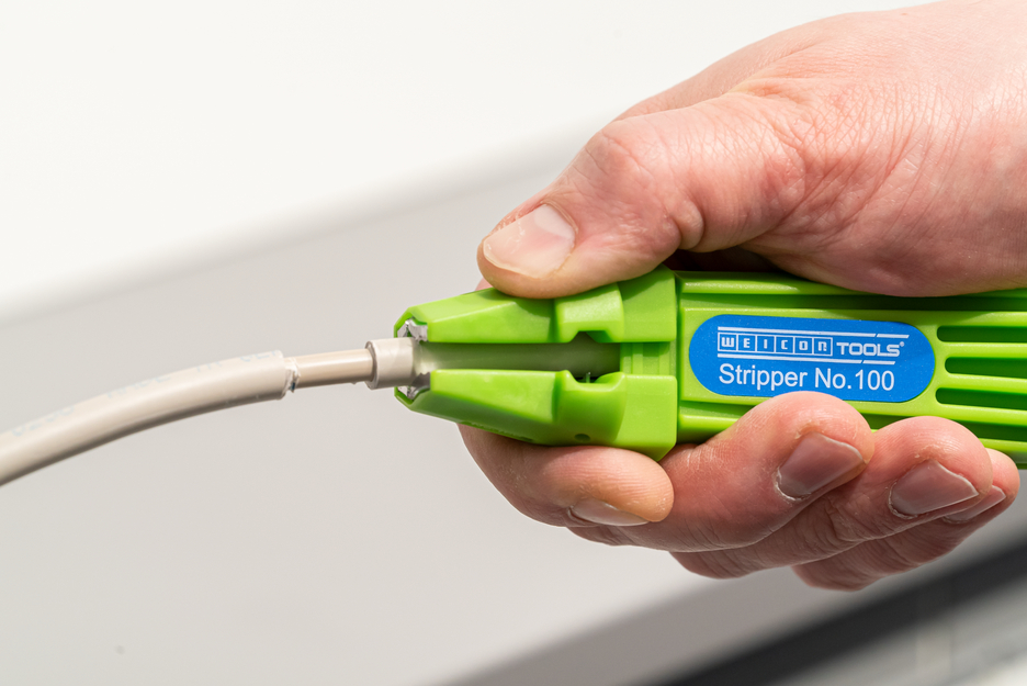 Kablo Soyucu No. 100 Green Line | Sürdürülebilir sıyırma aleti I çok fonksiyonlu sıyırıcı, çalışma aralığı 0,5 - 16 mm² / 4 - 13 mm Ø