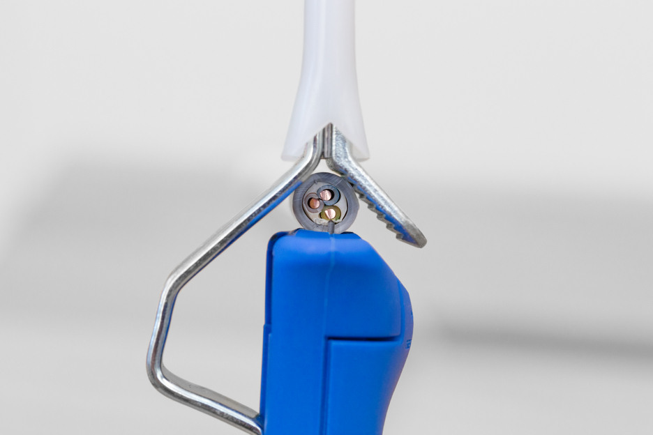 Kablo Soyucu No. 4-28 H | 2 bileşenli ve fiberglas takviyeli plastik saplı I kanca uçlu ve koruyucu kapaklı I çalışma aralığı 4 - 28 mm Ø